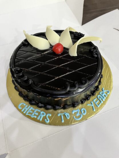 Half Kg Chocolate Truffle Cake