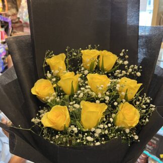 Yellow n Black Attraction