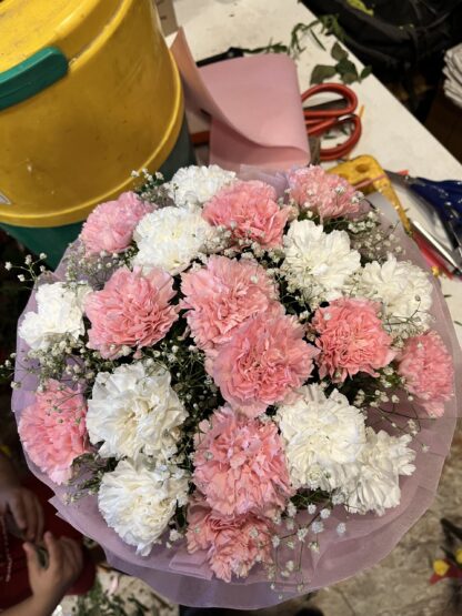 White n Pink Carnations - Image 2