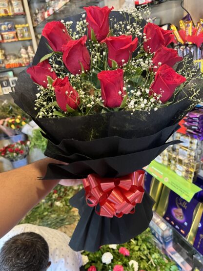 Red Roses Bunch