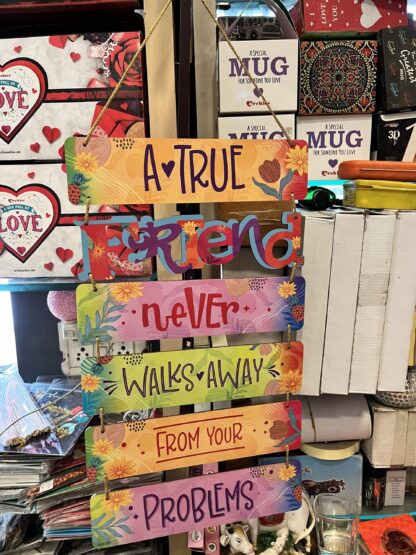 Archies Friend Quotation Wall Hanging