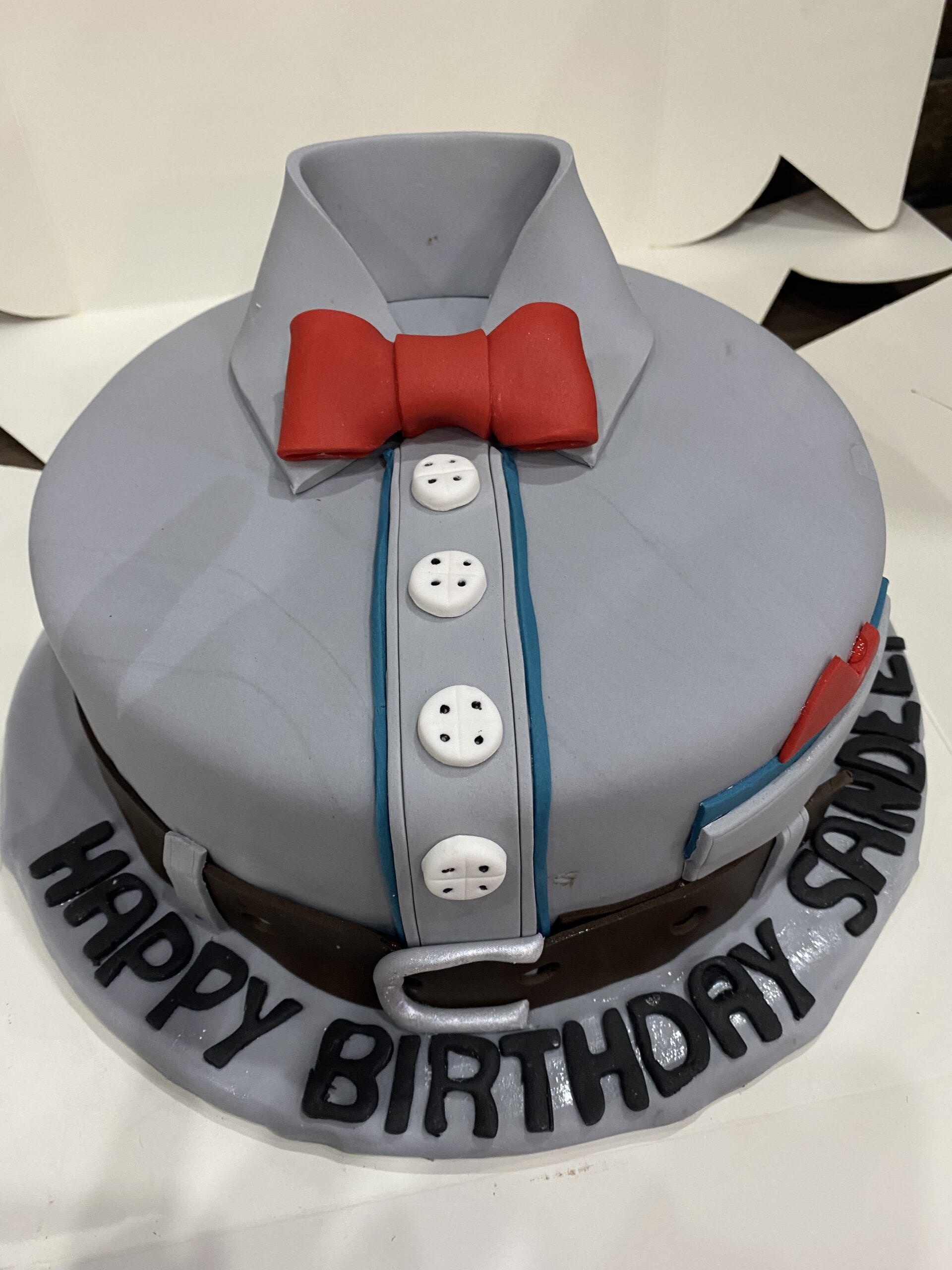 Two Tier Gentleman Cake | Cakes For Dad | Birthday cake for gentleman –  Liliyum Patisserie & Cafe