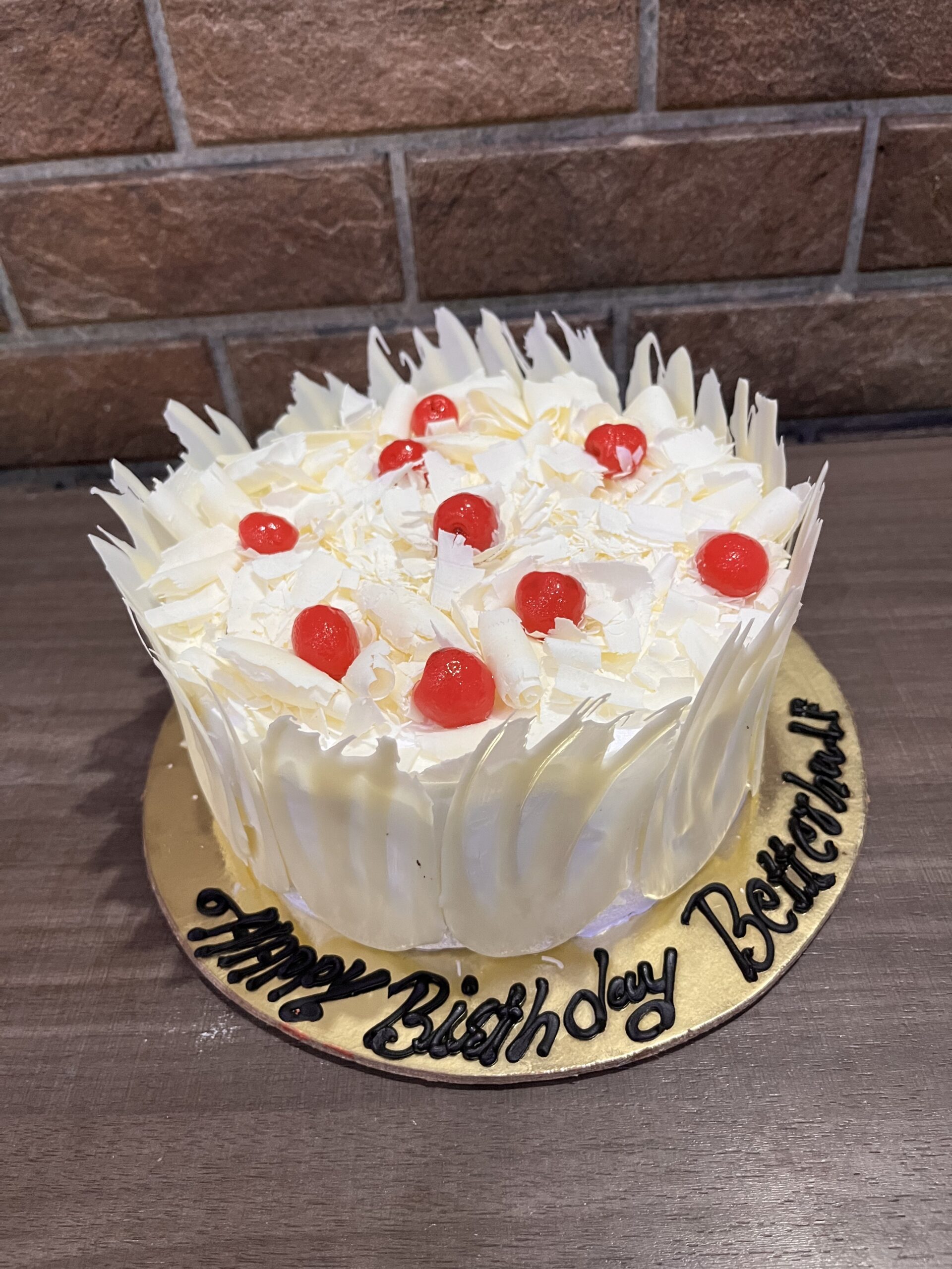 White Forest Cake - Go Local 24x7