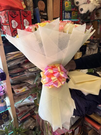 Mix Roses Beauty - Image 2