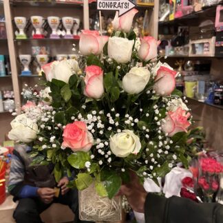 Mix Roses Vase Arrangement