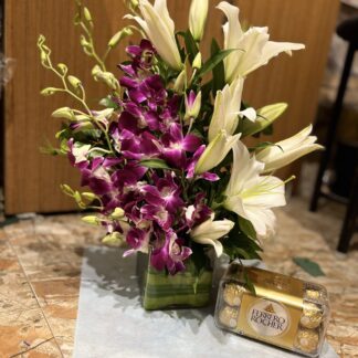 Orchids & Lillies Charm With Rochers