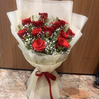 Exotic Red Roses Bouquet