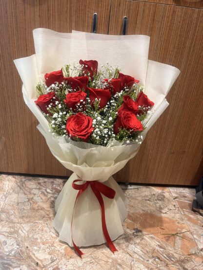 Exotic Red Roses Bouquet
