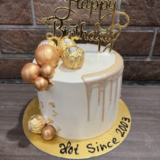 1 kg Golden Butterscotch Cake