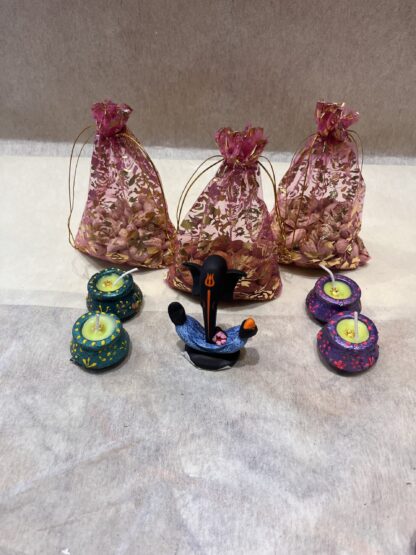 Mix Dry Fruits Ganesha Ji Idol n 🪔