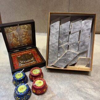 Half kg Kaju Barfi-Pooja Box-Diyas