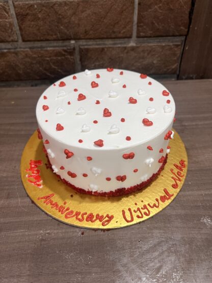 Half Kg Red Velvet love Cake