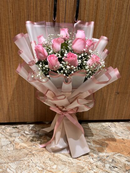 Dashing Pink Roses Bouquet
