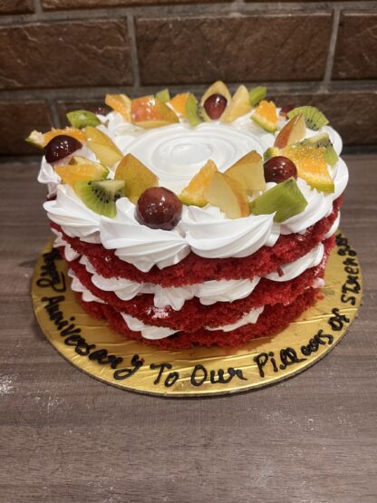 Half Kg Red Velvet Fruit Cake