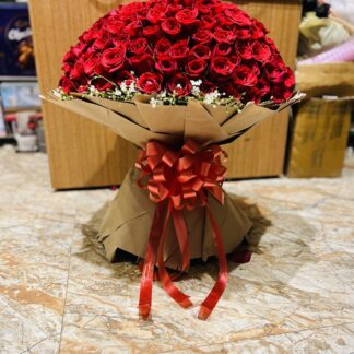 Love 200 Red Roses Beautifully Bunch
