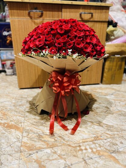 Love 200 Red Roses Beautifully Bunch