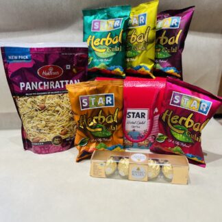 Gulal Set-Namkeen-Chocolates Pack