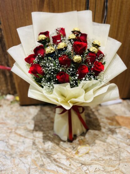 Sprinkle of Rose n Chocolates Combo