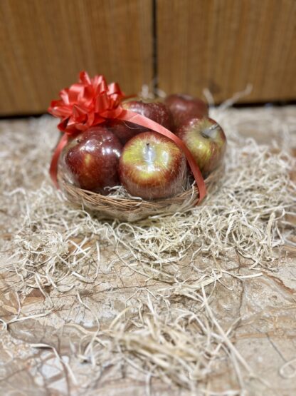 1 Kg Apples Basket