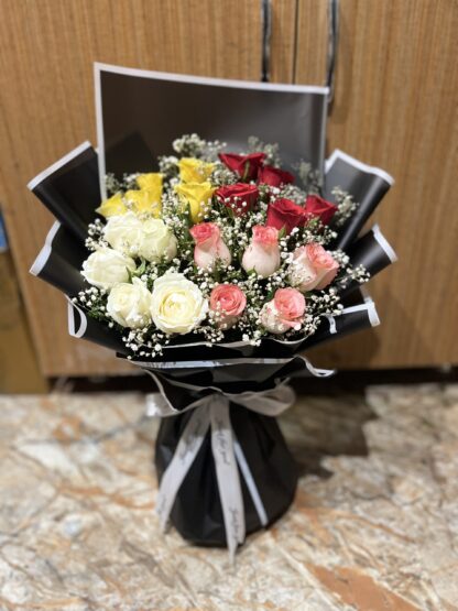 Perfect Mix Roses Bouquet
