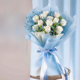 Romantic Fresh White Roses Bouquet