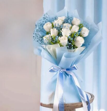 Romantic Fresh White Roses Bouquet