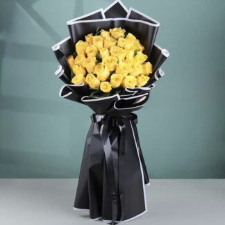 Bright Dreams In Yellow Roses