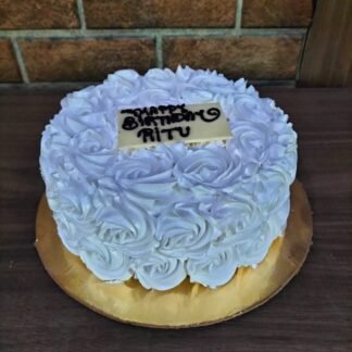 1 Kg Vanilla Cake