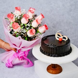 Pink Roses n Chocolate Cake
