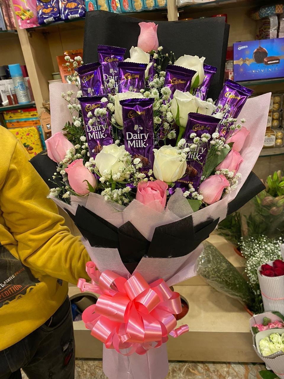 Chocolates n Roses Combo