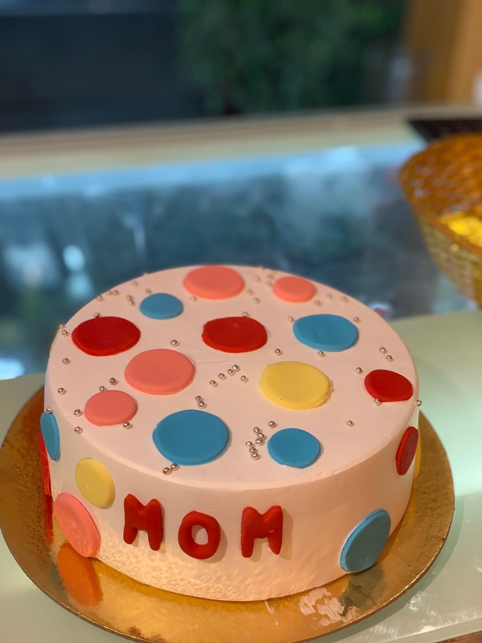 Mom Theme Cake