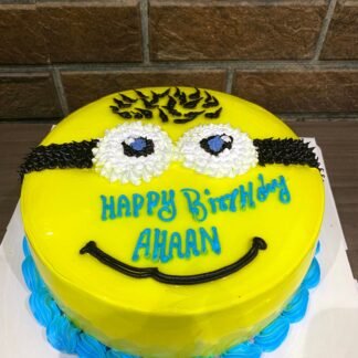 Minion Theme Cream Cake