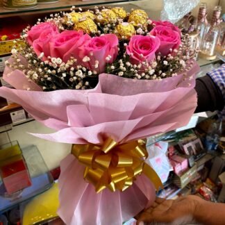 Pink Roses n Ferrero Rocher Bouquet