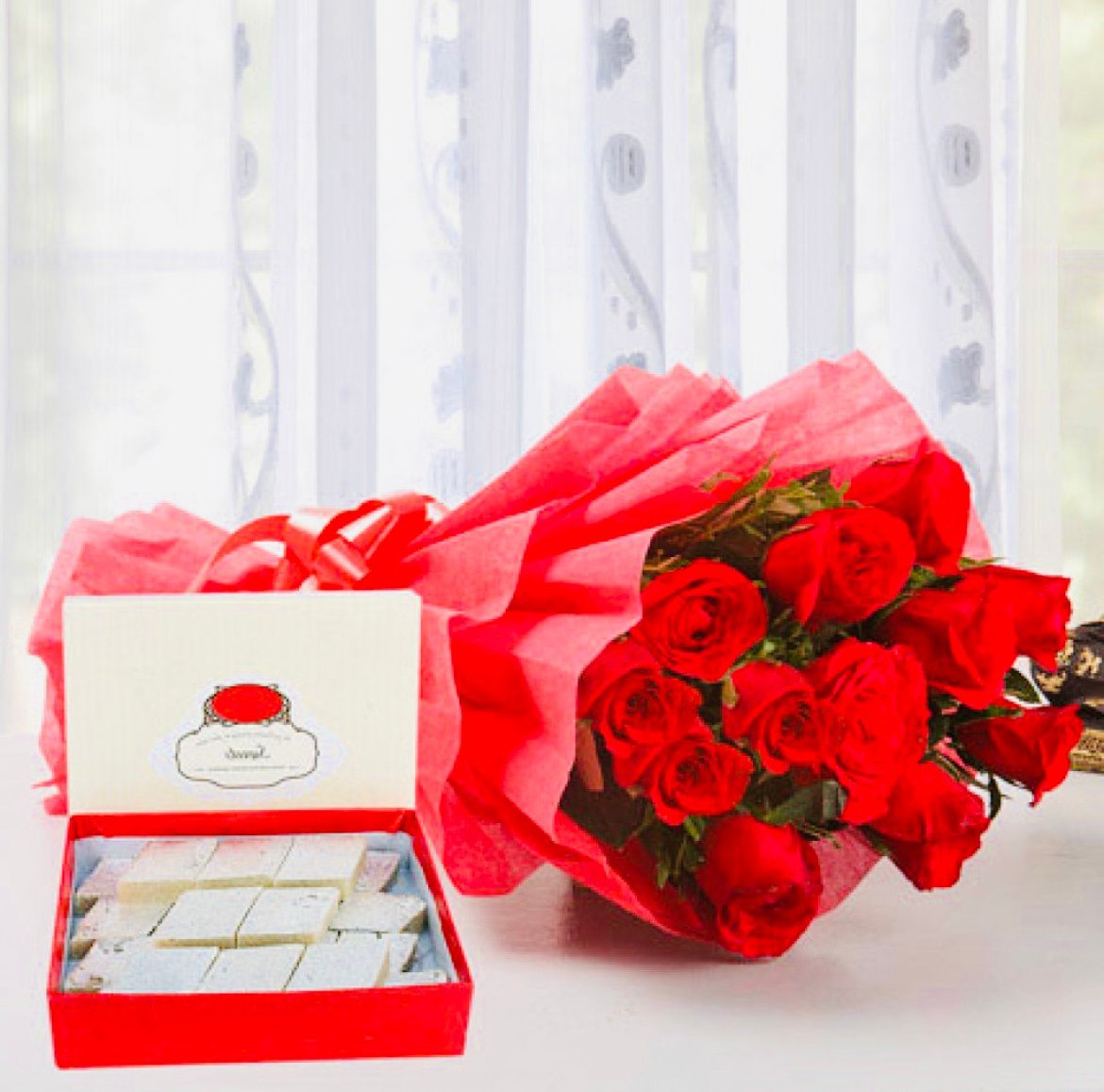 Red Roses n Sweets