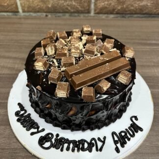 kitkat choco cake