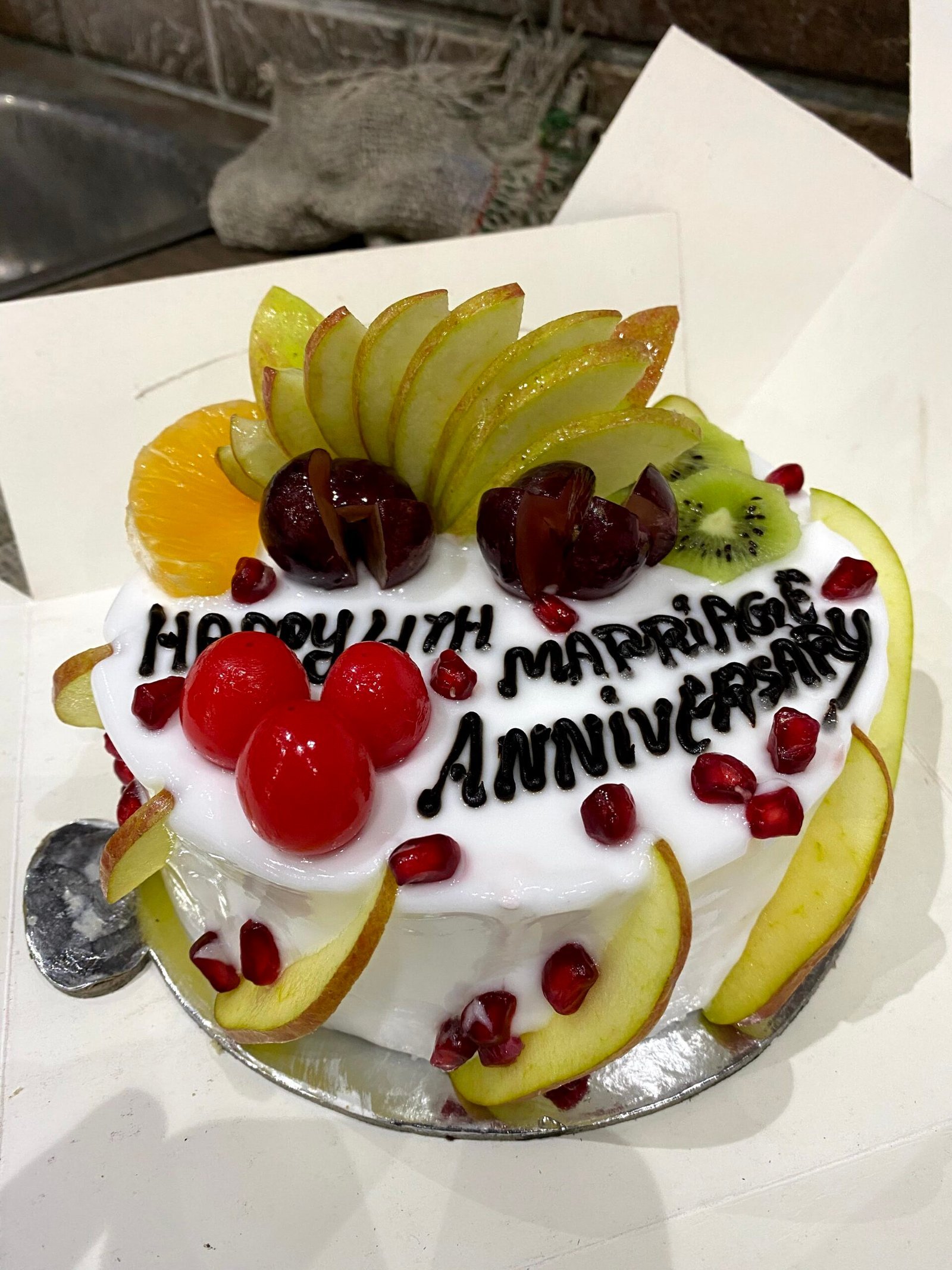 Fresh Fruit Cake Half kg