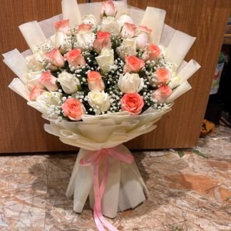 White n Pink Mix Roses Bouquet