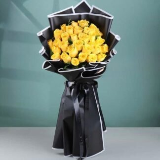 Bright Dreams In Yellow Roses