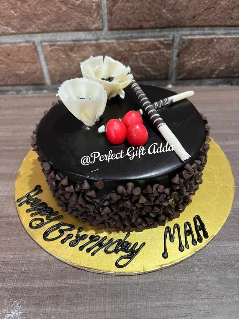 Dark Chocolate Fantasy Cake