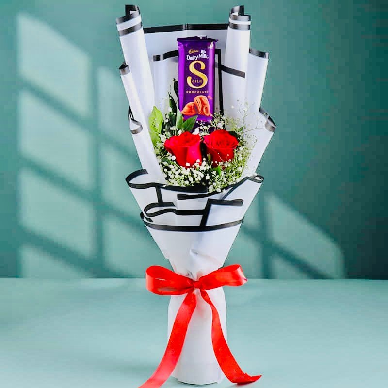 Red Roses N Silk Combo