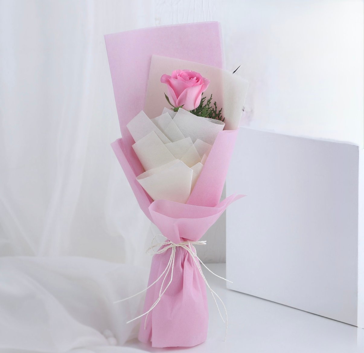 Premium Single Pink Rose