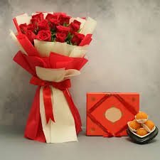 Sweets & Roses Combo
